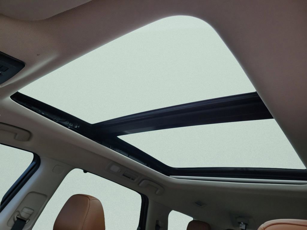 Used 2023 Nissan Pathfinder Platinum w/ Lighting Package (N93) image 31