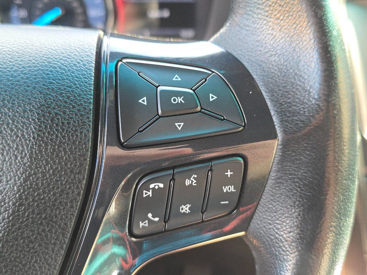 Used 2016 Ford Explorer XLT w/ Equipment Group 202A image 31