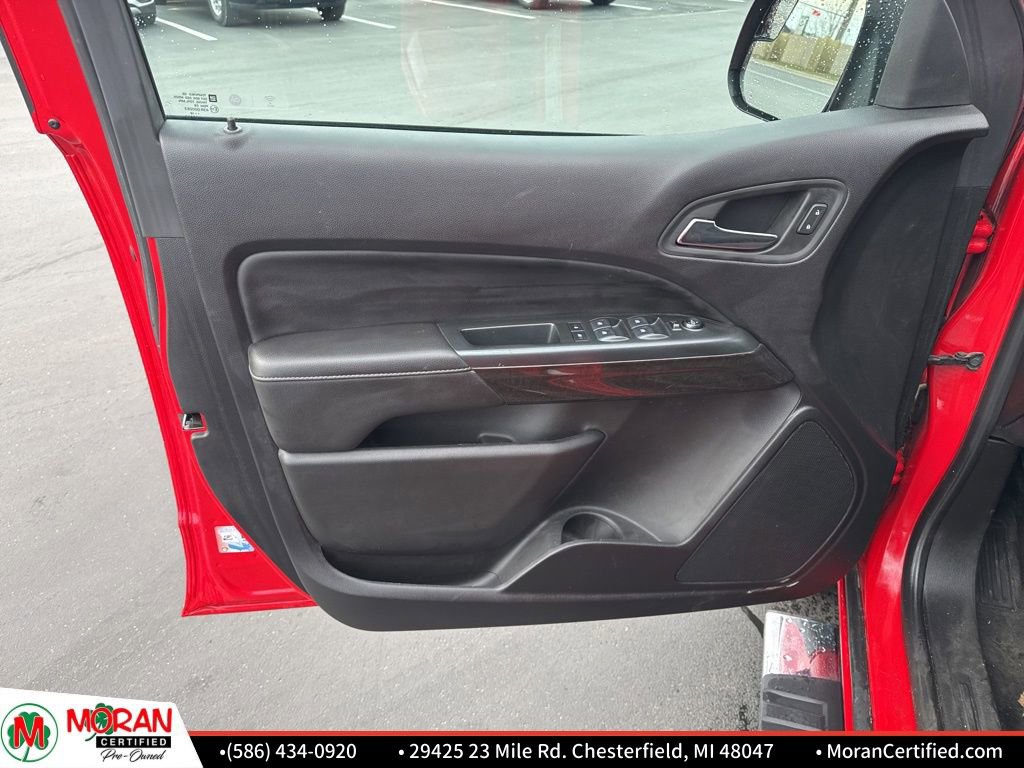 Used 2018 GMC Canyon SLE w/ SLE Convenience Package image 9