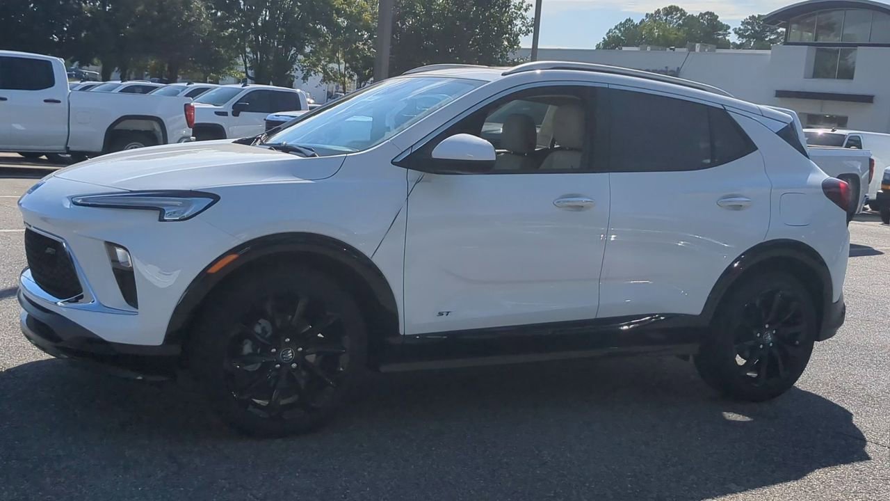 New 2026 Buick Encore GX Sport Touring w/ Experience Buick Package image 4