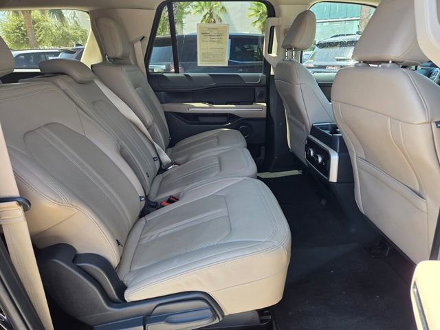 Used 2022 Ford Expedition Max Limited AWD/4WD image 15