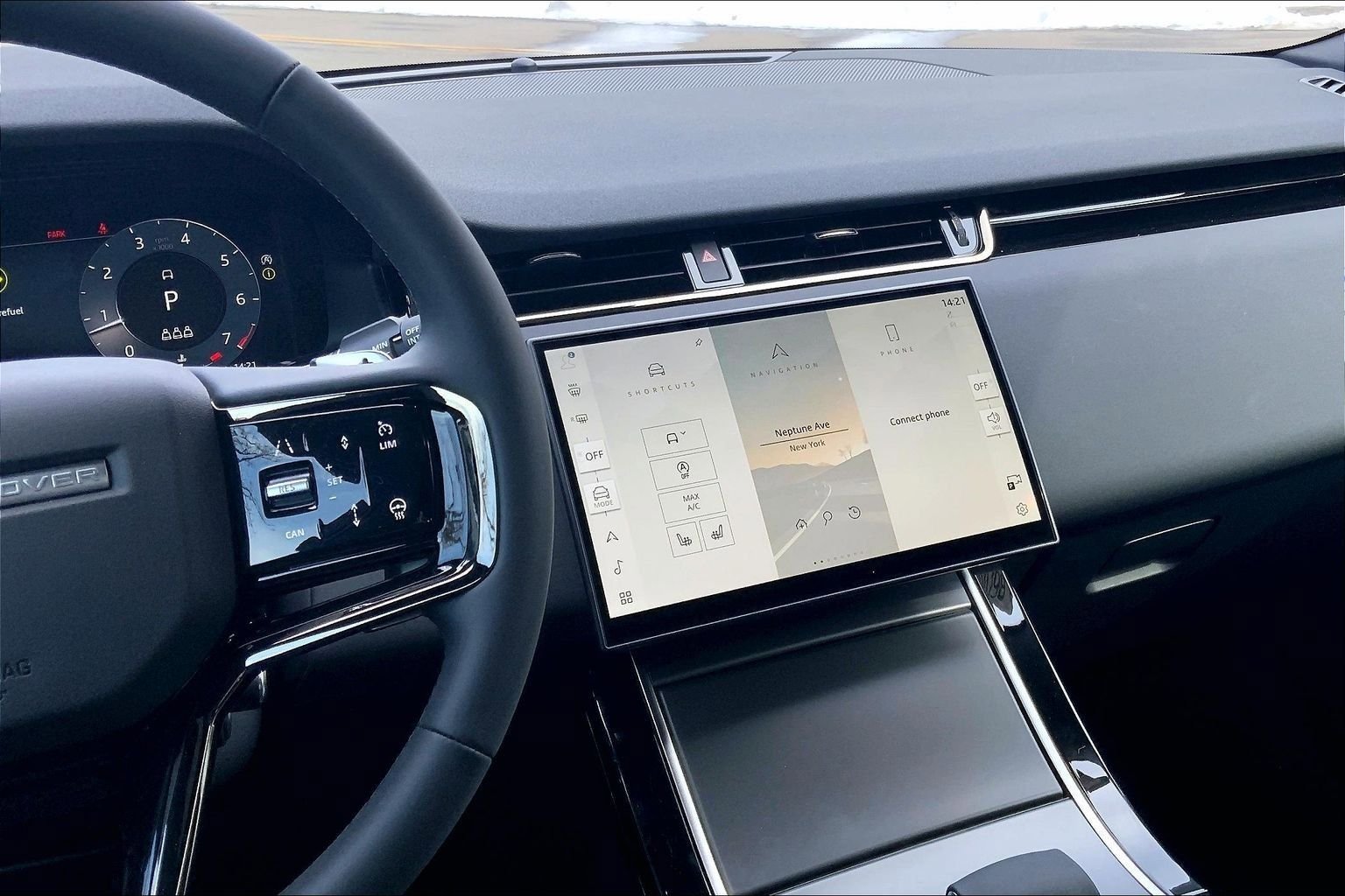 New 2026 Land Rover Range Rover Evoque S image 6
