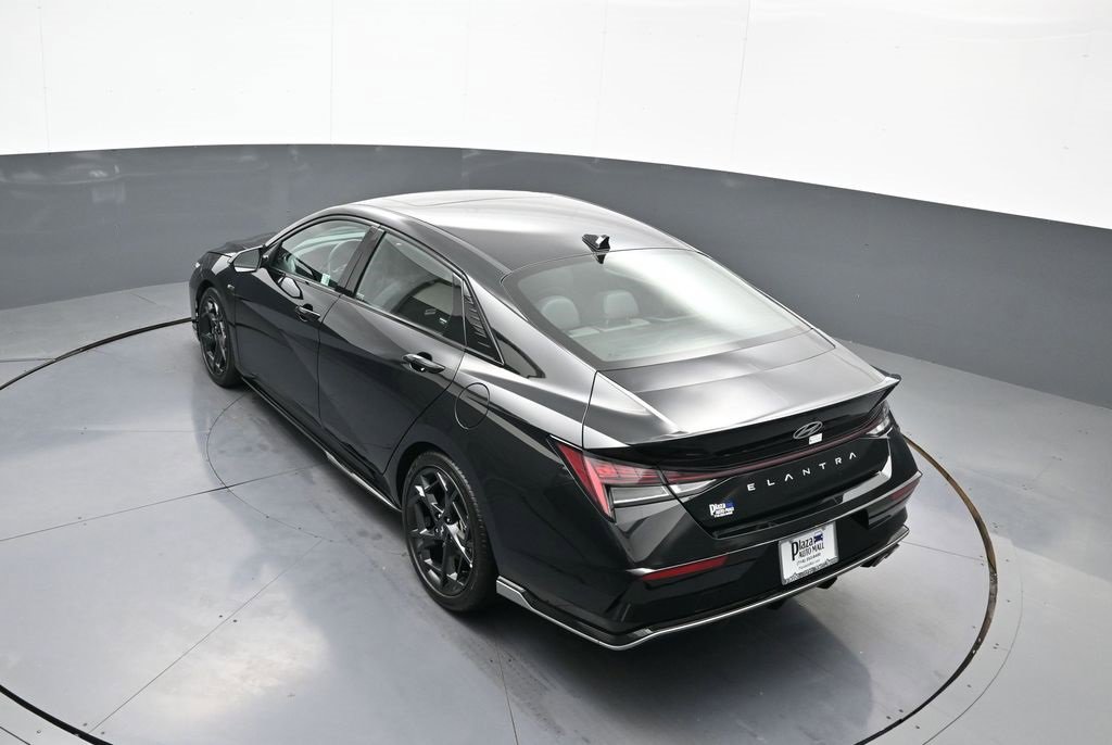 Used 2025 Hyundai Elantra N Line image 39