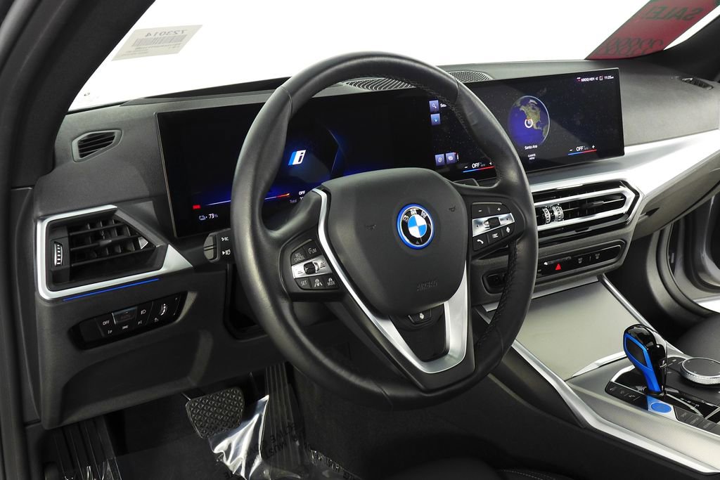 Certified 2023 BMW i4 eDrive35 image 31