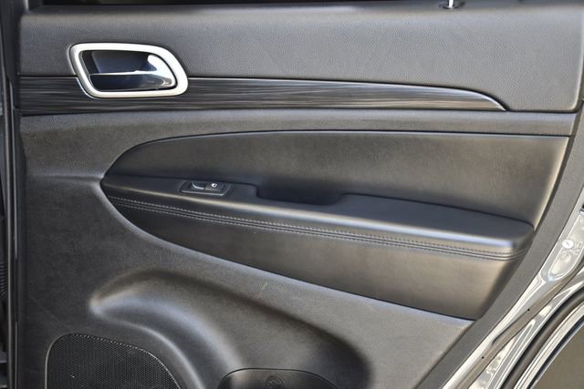 Used 2021 Jeep Grand Cherokee Laredo X RWD image 25