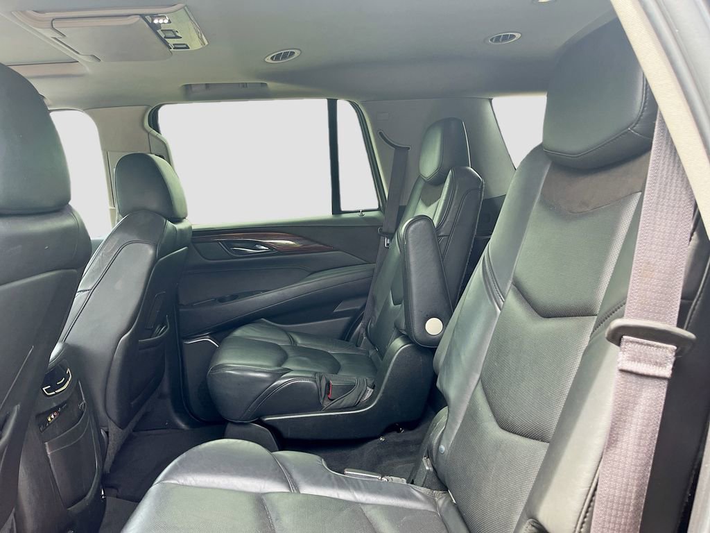 Used 2015 Cadillac Escalade Premium AWD/4WD image 26