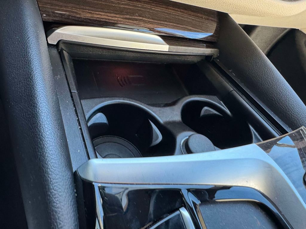 Certified 2023 BMW 530i xDrive w/ Luxury Seating Package image 15