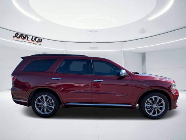 Used 2021 Dodge Durango Citadel w/ Premium Entertainment Group RWD image 2