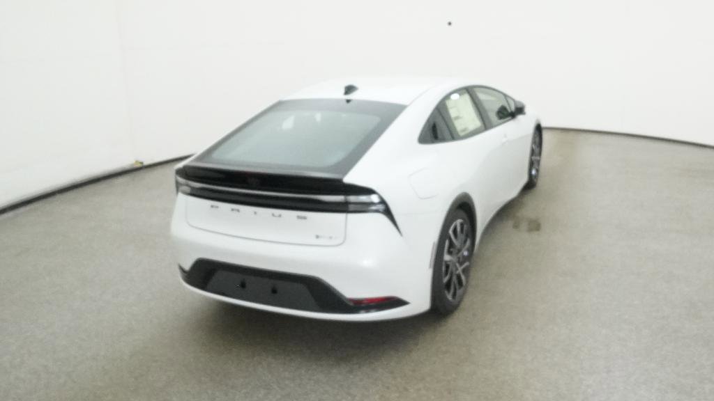New 2026 Toyota Prius Plug-In Hybrid image 8