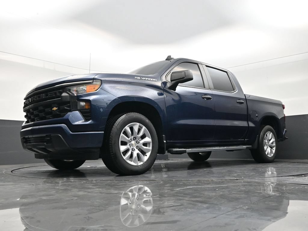 Used 2023 Chevrolet Silverado 1500 Custom RWD image 19