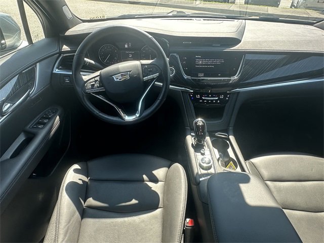 Used 2024 Cadillac XT6 Premium Luxury image 22