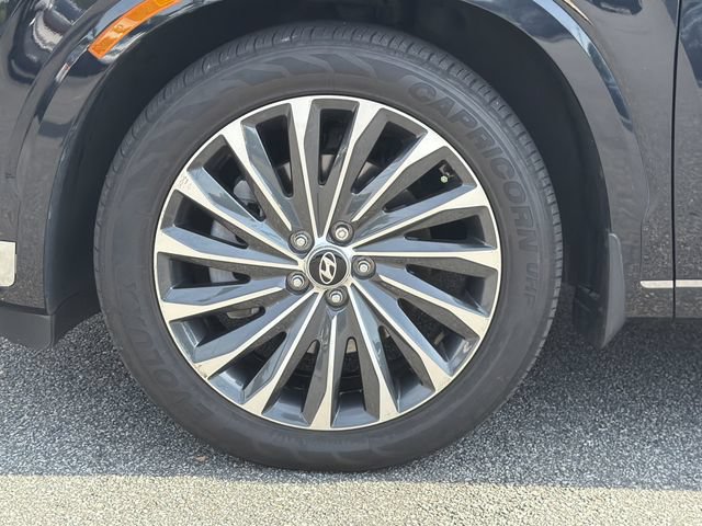 Used 2023 Hyundai Palisade Calligraphy w/ Winter Package FWD image 11