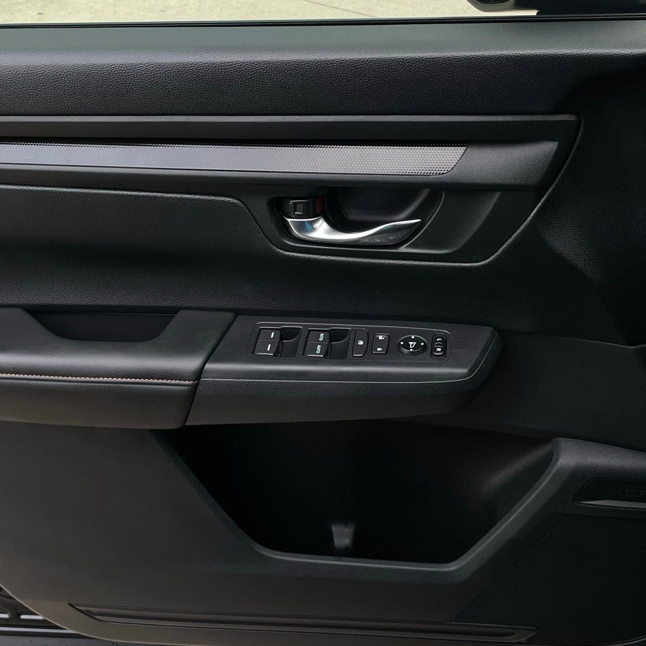 Used 2025 Honda CR-V Sport image 22