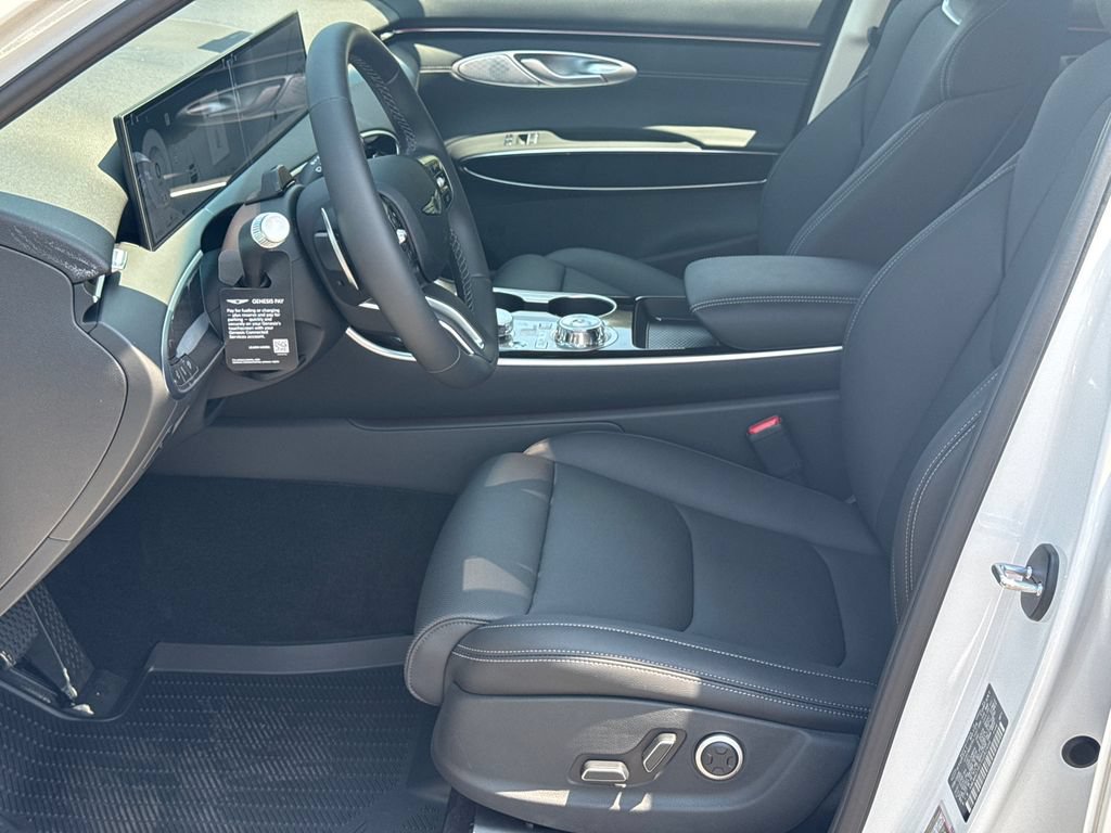 New 2026 Genesis GV70 2.5T AWD/4WD image 9