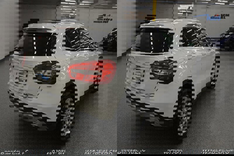 Used 2018 Mercedes-Benz GLA 250 4MATIC w/ Premium Package image 10