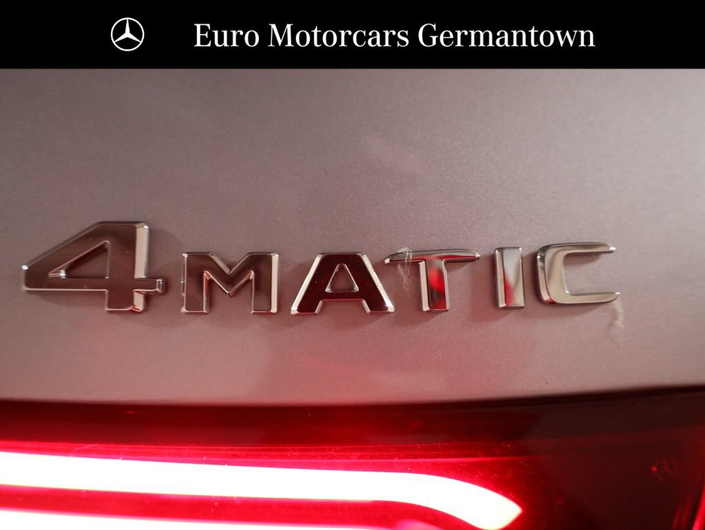 Used 2024 Mercedes-Benz GLC 300 4MATIC image 77