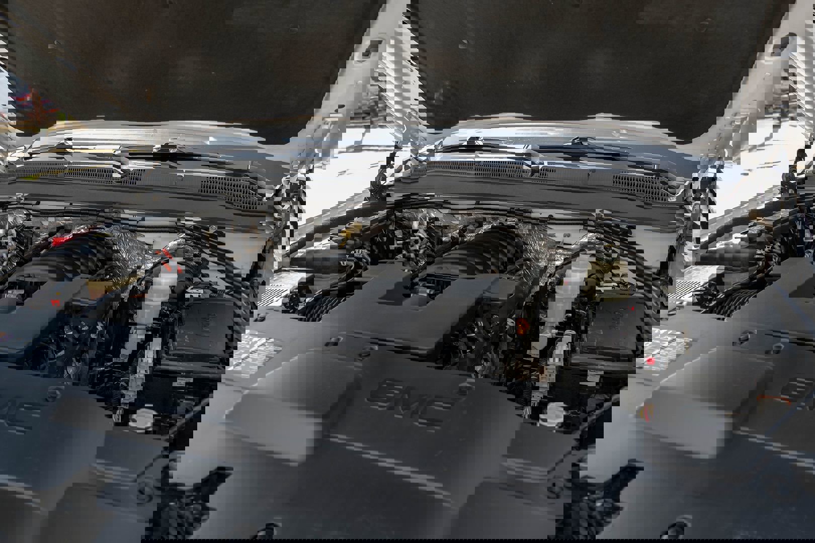 Used 2018 GMC Yukon SLT w/ Open Road Package image 46