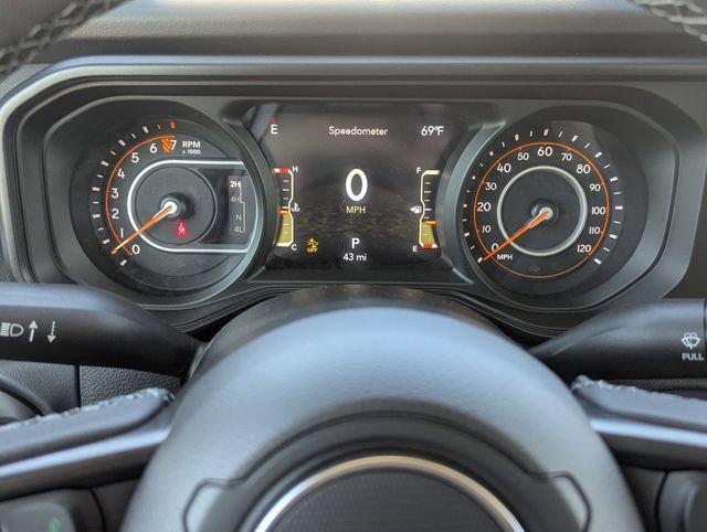 New 2026 Jeep Gladiator Sport AWD/4WD image 11