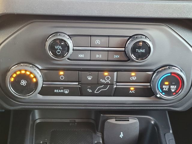 New 2025 Ford Bronco 4-Door image 22