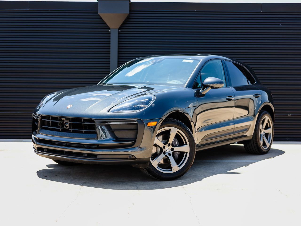 Certified 2025 Porsche Macan