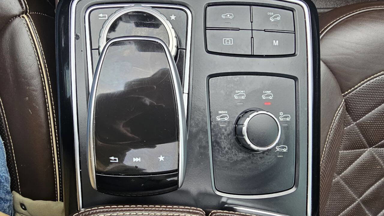 Used 2019 Mercedes-Benz GLS 550 4MATIC image 9