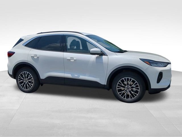Used 2024 Ford Escape SE