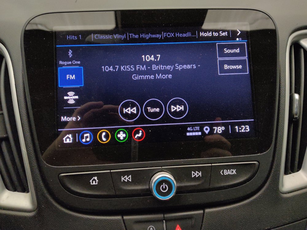 Used 2023 Chevrolet Malibu LT FWD image 25