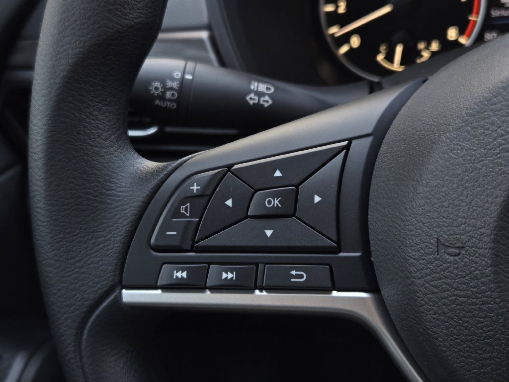 New 2026 Nissan Altima 2.5 SV FWD image 24