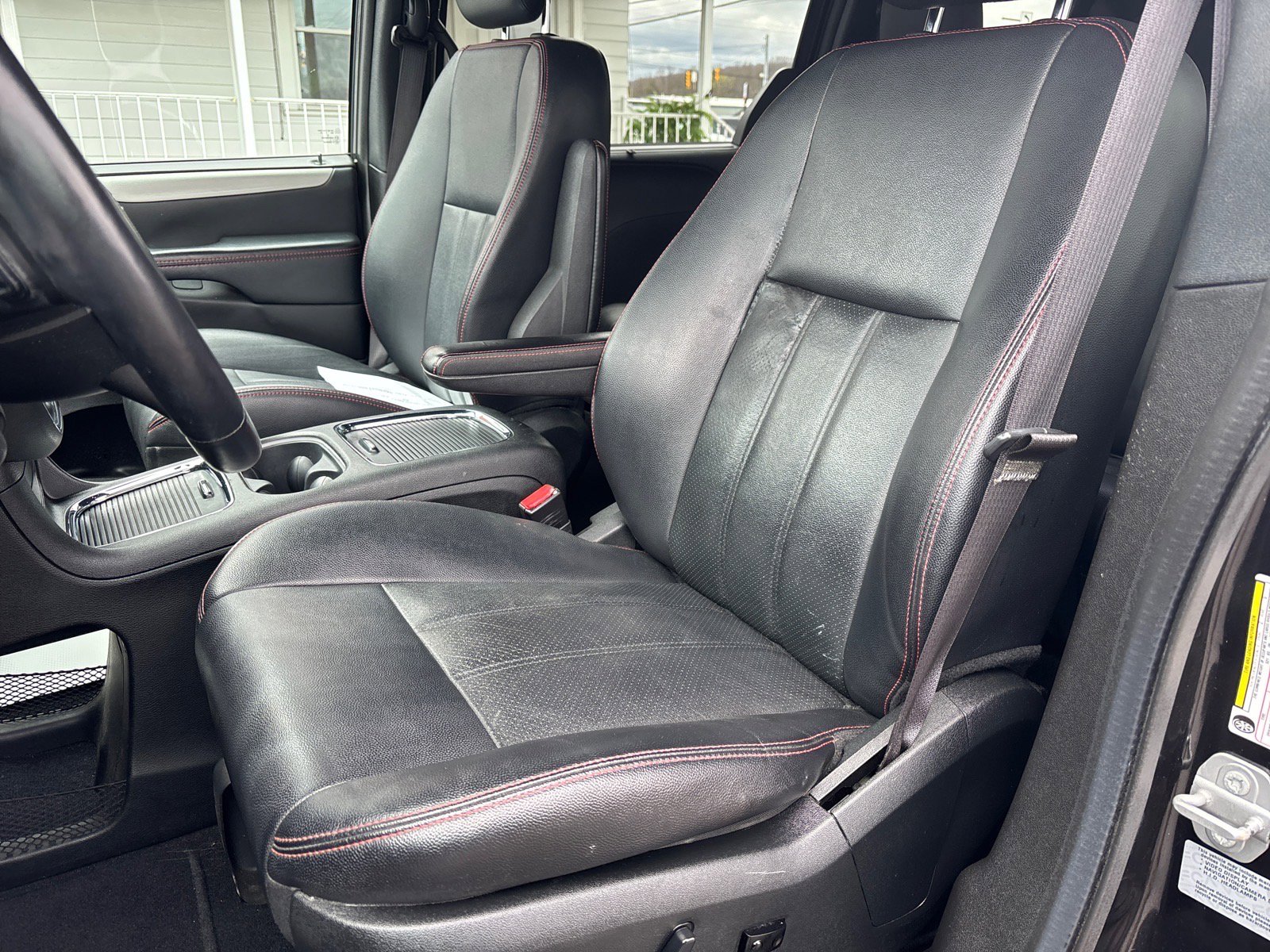 Used 2017 Dodge Grand Caravan GT FWD image 11