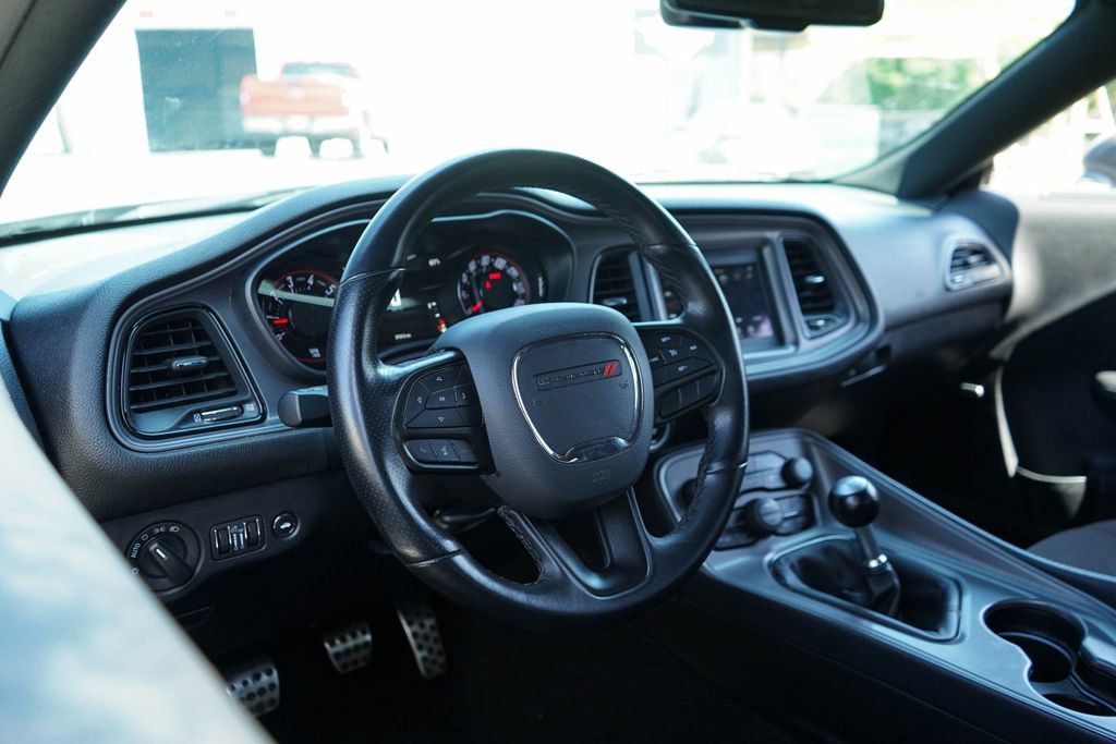 Used 2023 Dodge Challenger R/T w/ Blacktop Package image 7