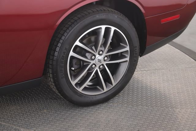Used 2018 Dodge Challenger GT AWD/4WD image 11