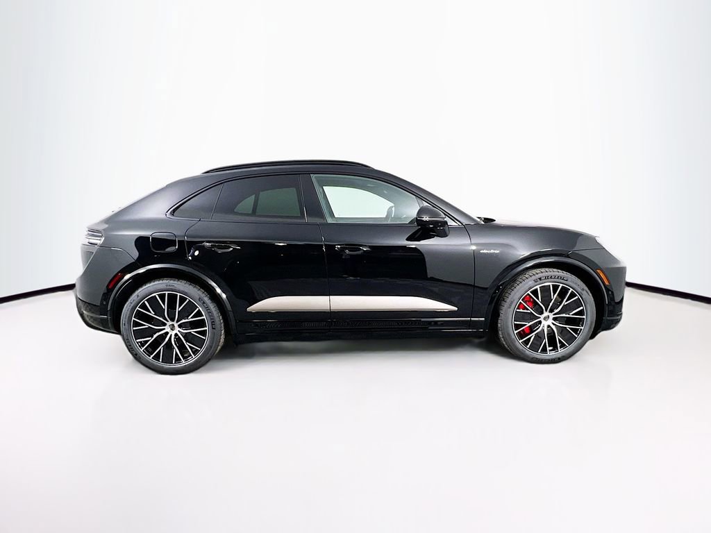 New 2026 Porsche Macan Turbo Electric image 8