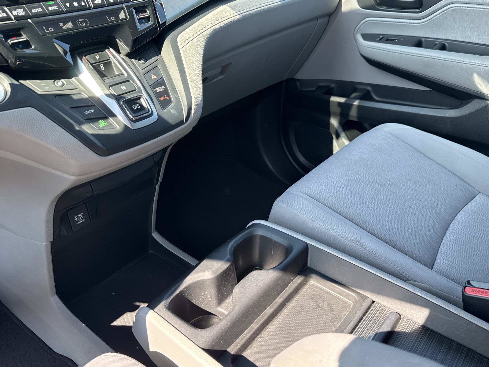 Used 2018 Honda Odyssey EX image 7