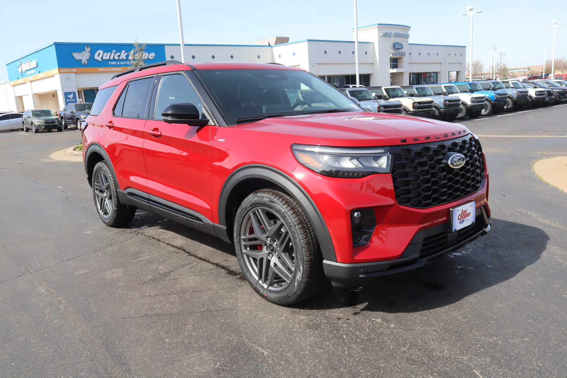New 2026 Ford Explorer ST-Line w/ ST-Line Street Pack AWD/4WD image 1
