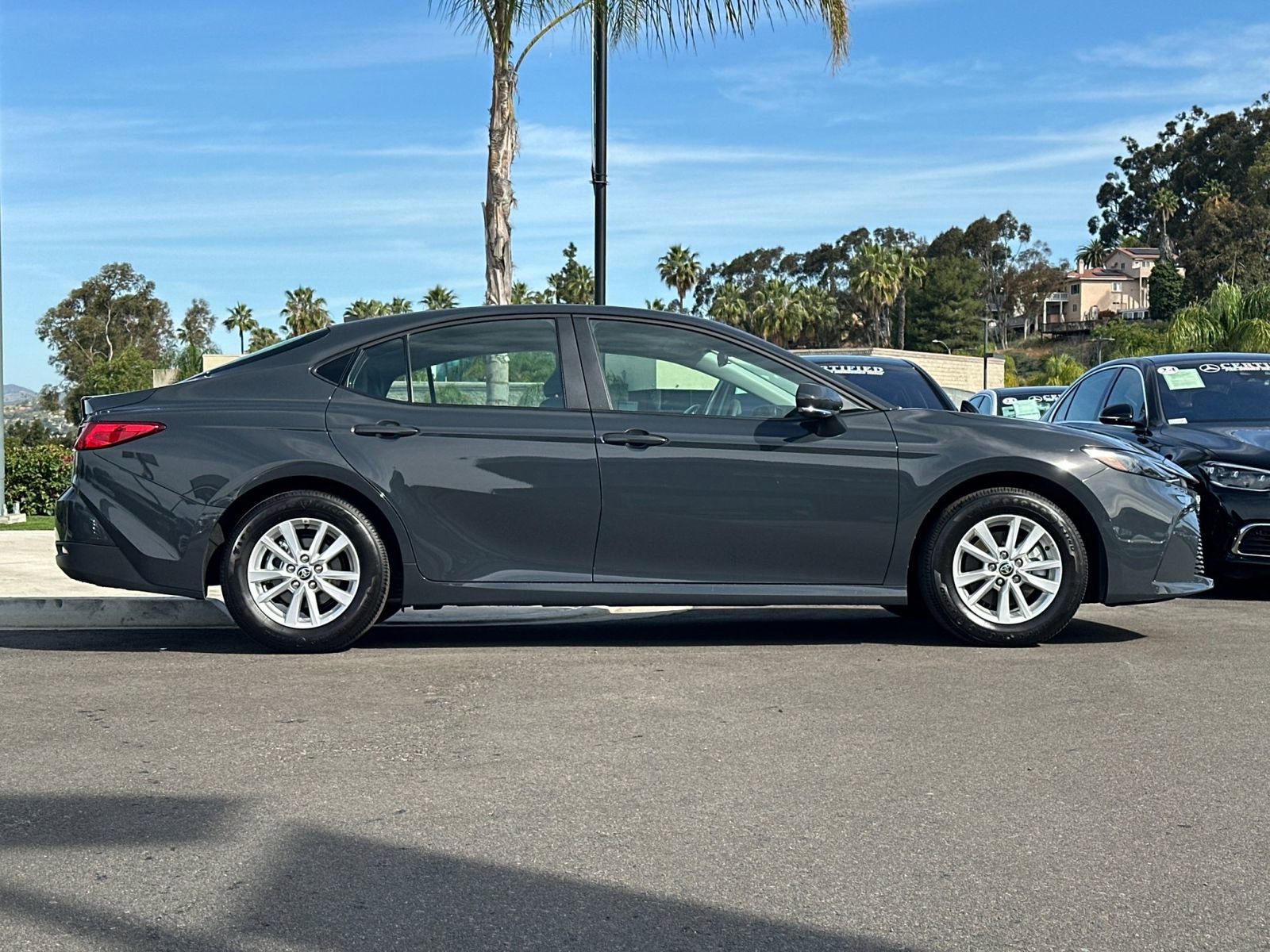 Used 2026 Toyota Camry LE image 2