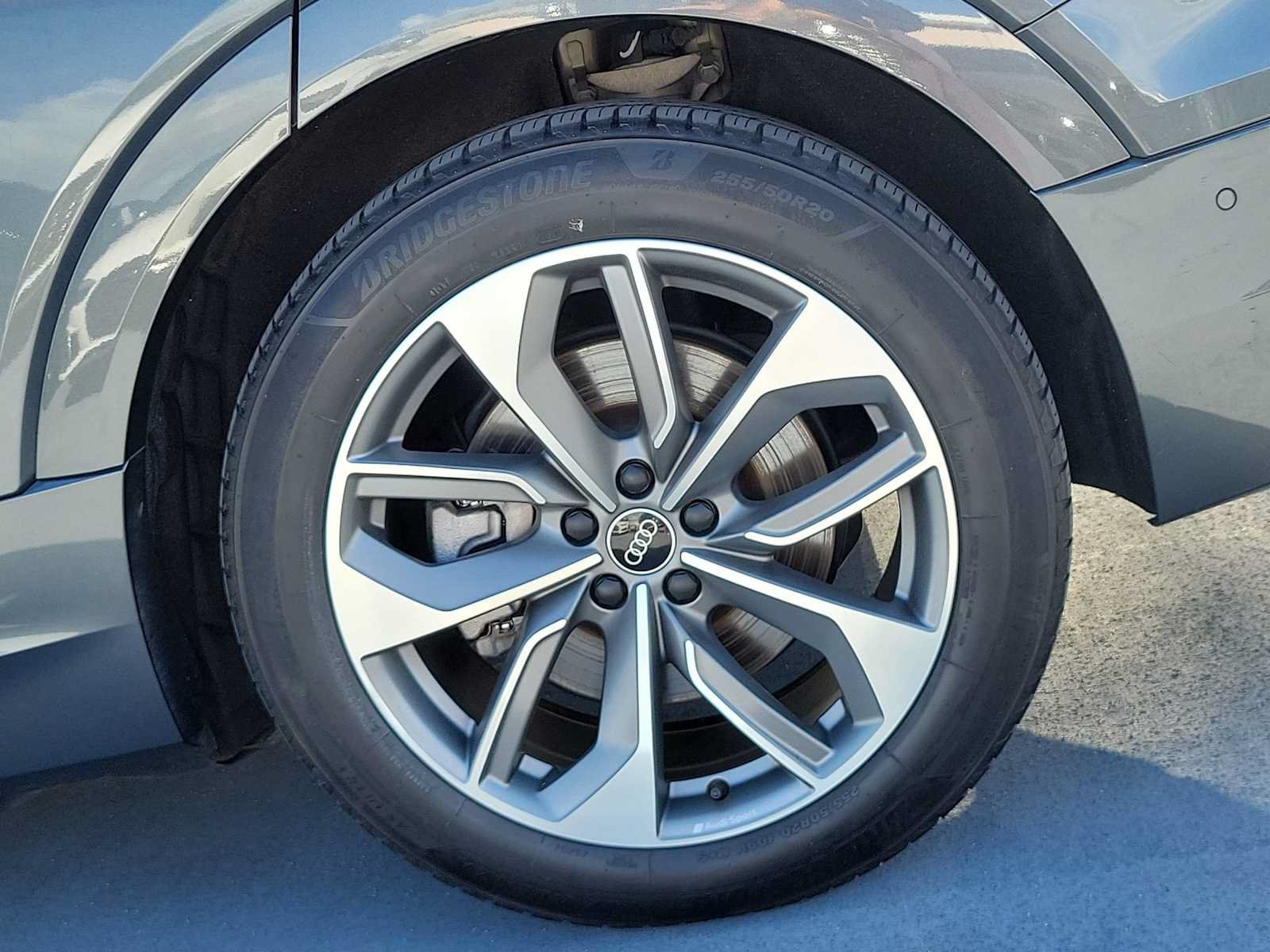 Used 2021 Audi e-tron Premium Plus w/ Premium Plus Package AWD/4WD image 8