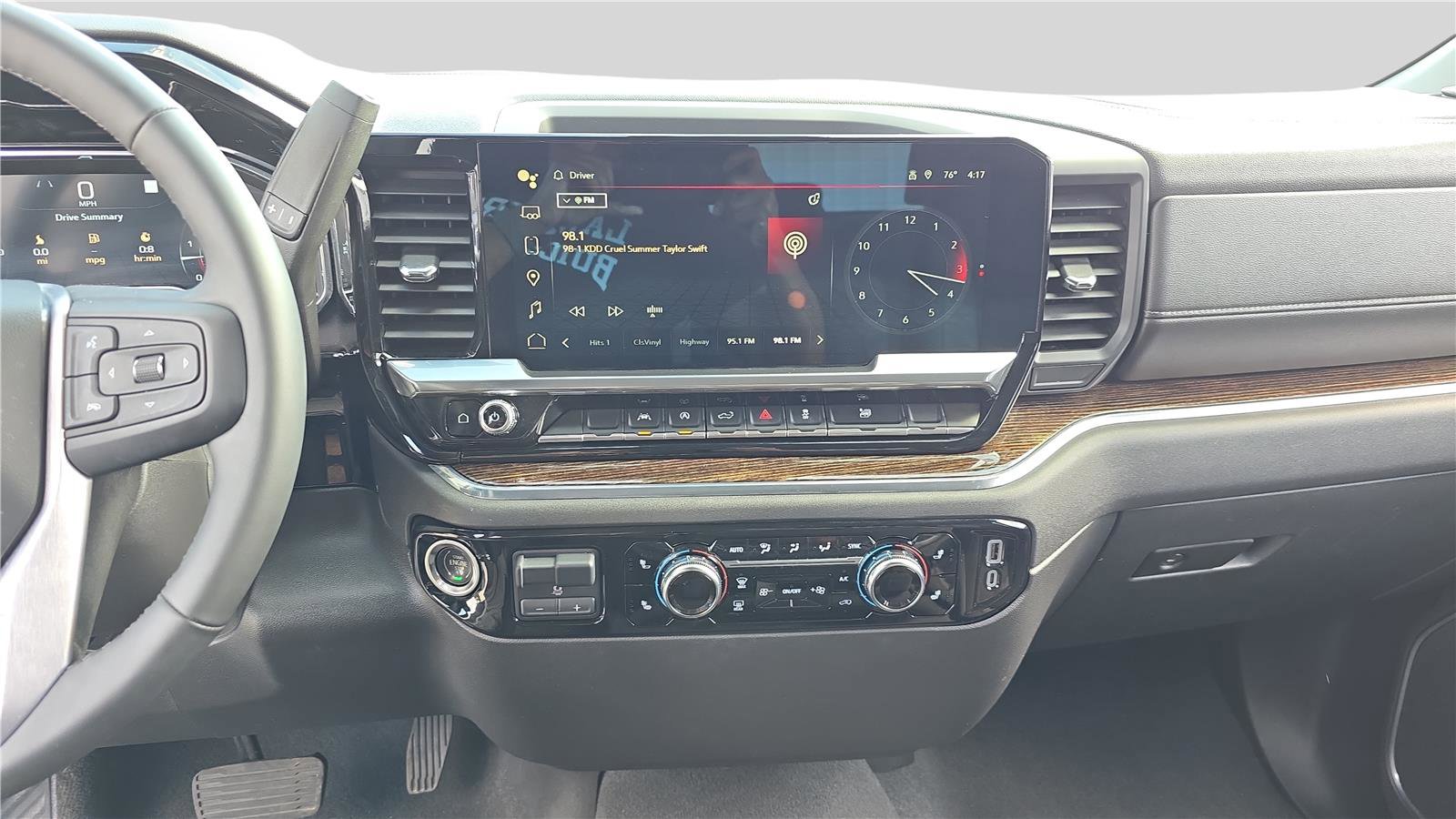 Used 2023 GMC Sierra 1500 SLE AWD/4WD image 17