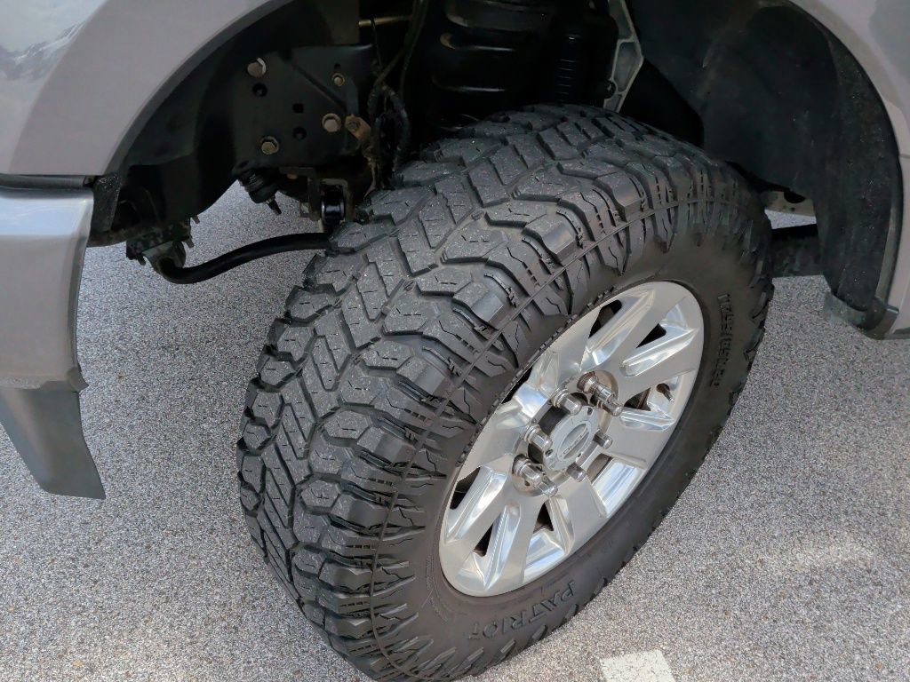 Used 2021 Ford F250 Platinum w/ FX4 Off-Road Package AWD/4WD image 55