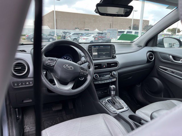 Used 2021 Hyundai Kona Ultimate FWD image 9