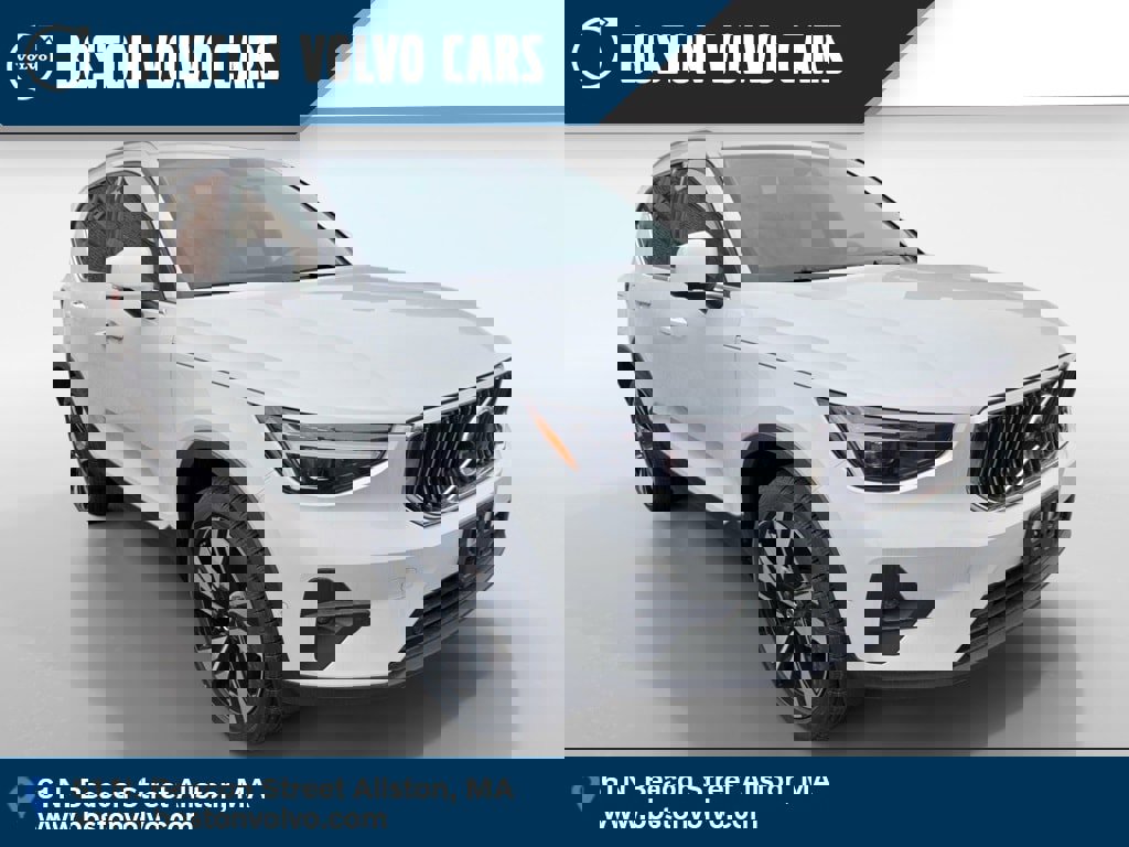 New 2025 Volvo XC40 B5 Ultra w/ Climate Package