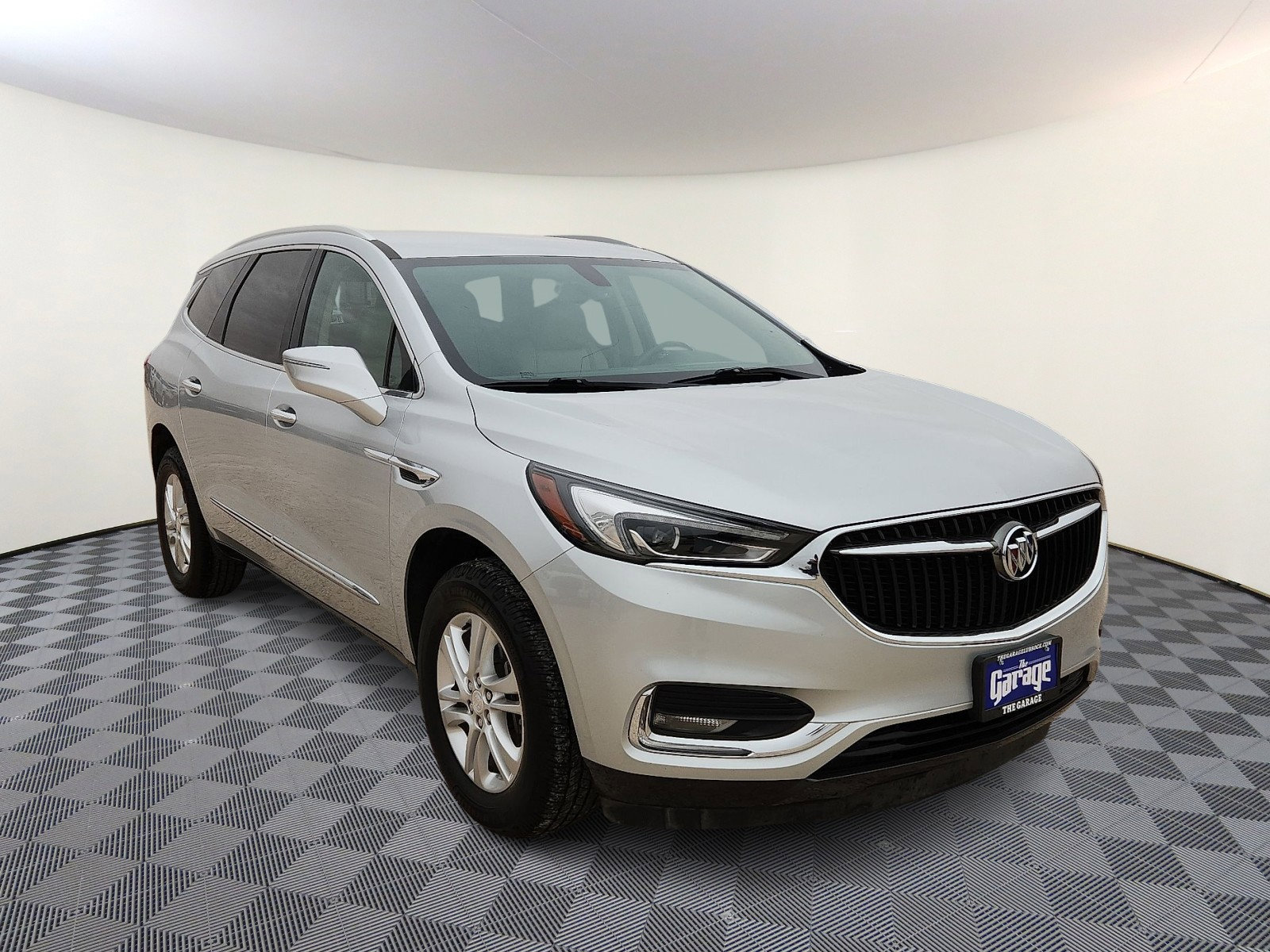Used 2018 Buick Enclave Essence FWD image 6