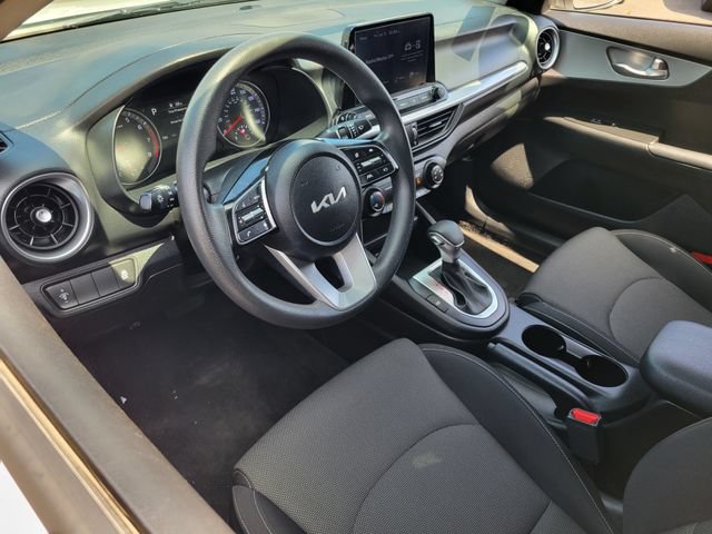 Used 2023 Kia Forte LXS FWD image 5