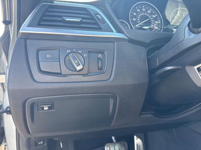Used 2017 BMW 330e RWD image 25
