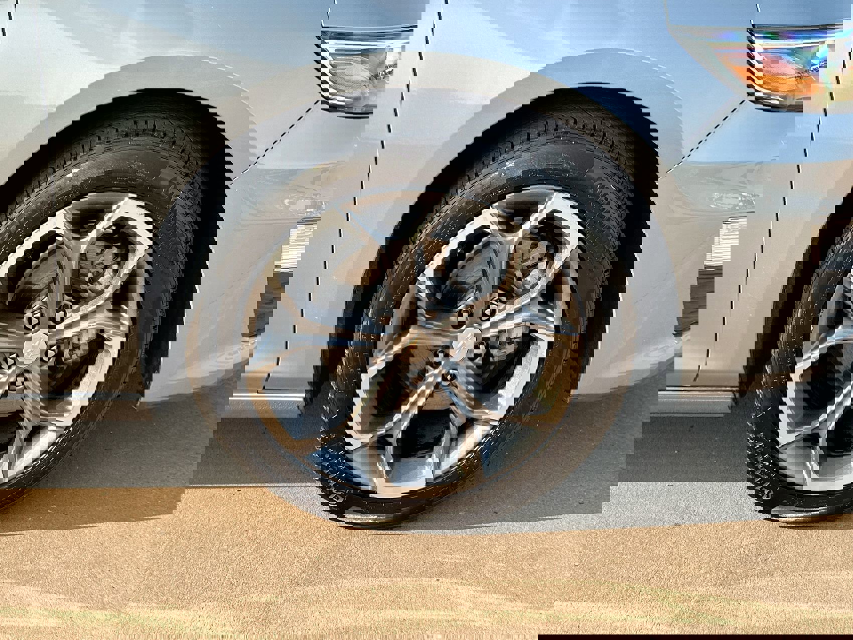 Used 2024 Chevrolet Malibu LT image 10