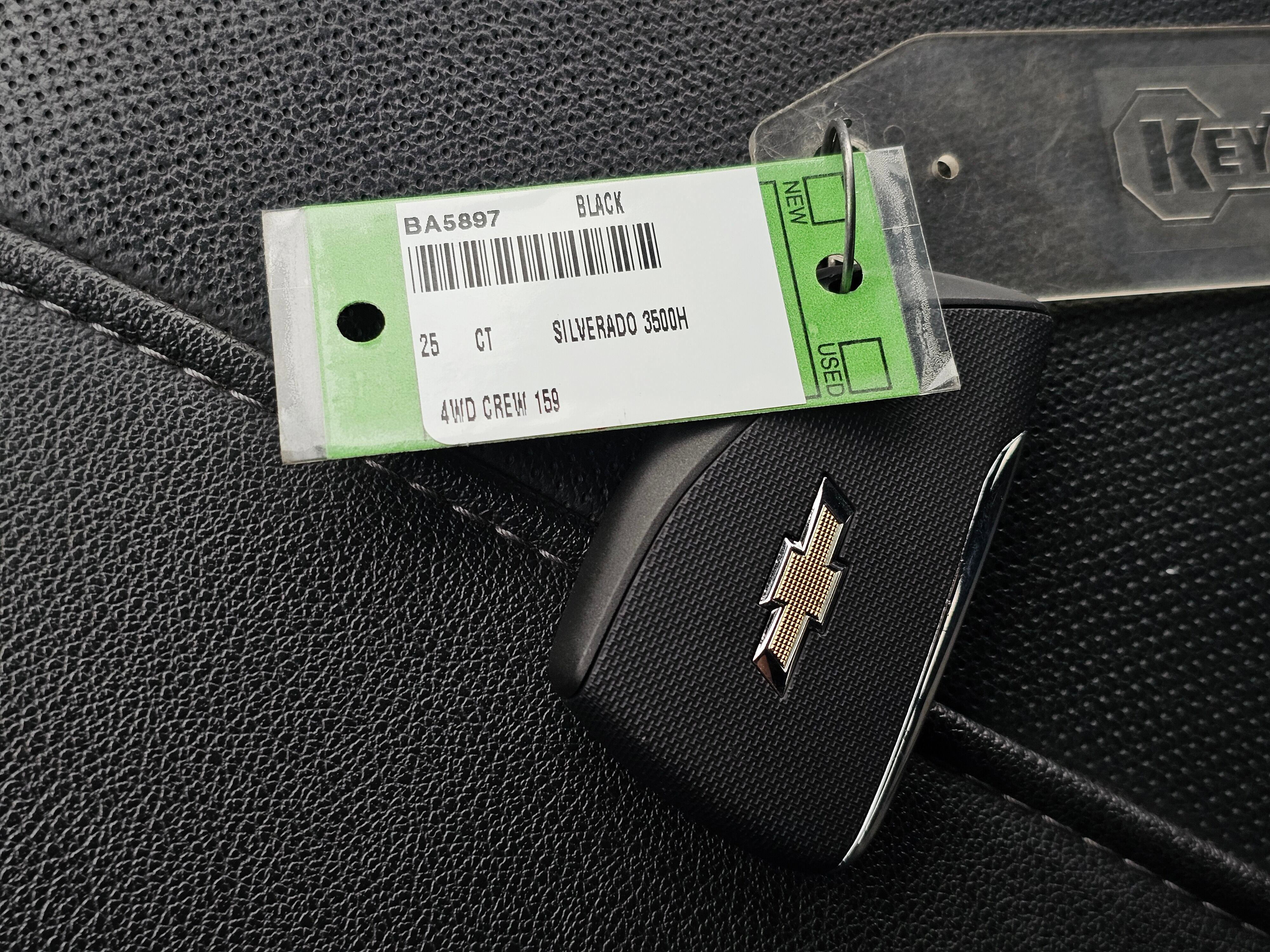 Used 2025 Chevrolet Silverado 3500 LTZ image 32