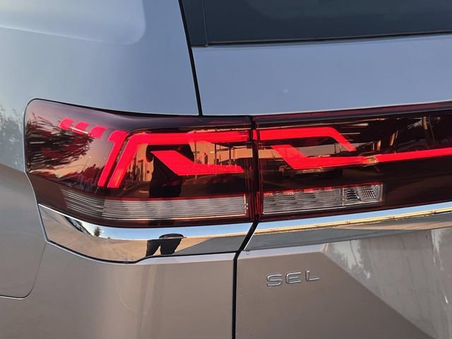 New 2026 Volkswagen Atlas SEL Premium R-Line image 5