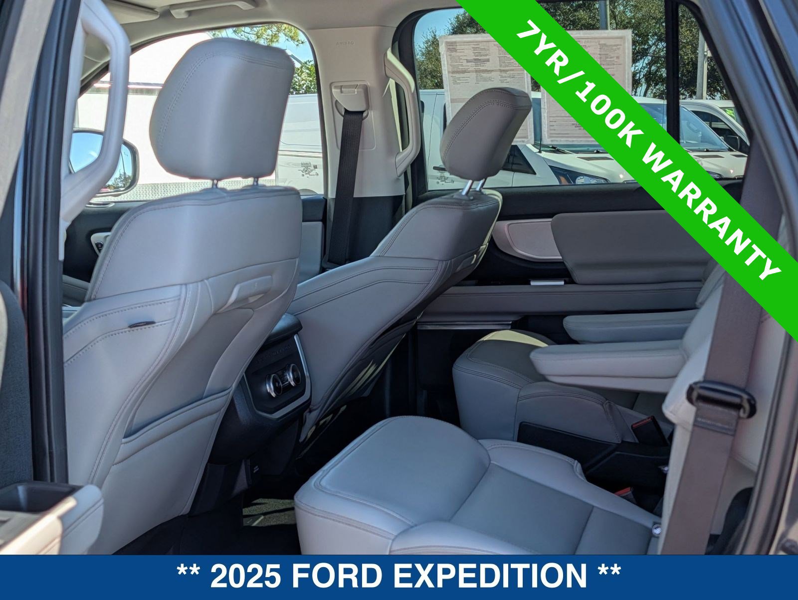 Certified 2025 Ford Expedition Active image 18