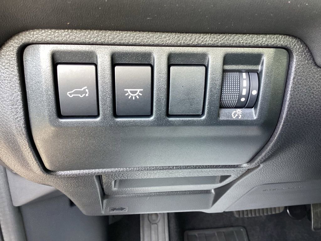 Used 2025 Subaru Ascent Touring image 30