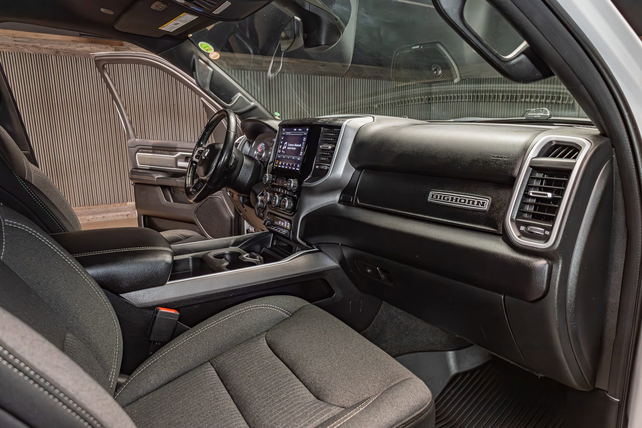 Used 2020 RAM 1500 Big Horn AWD/4WD image 14