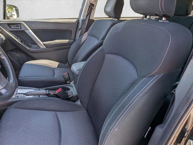Used 2016 Subaru Forester 2.5i Premium w/ All-Weather Package AWD/4WD image 18